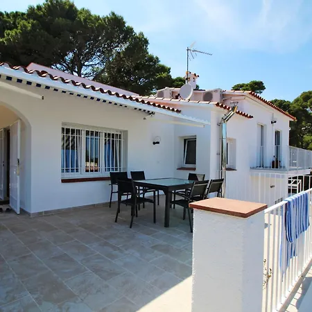 Casa Del Bosc By Interhome